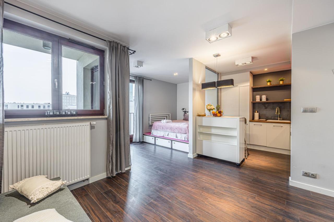 Spacious Ac View Pokorna 2 Parking * Warschau
